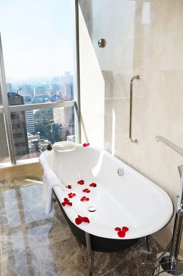 جناح تنفيذي بسرير كينج مع دخول صالة النادي، DoubleTree by Hilton Hotel Guangzhou 7/7