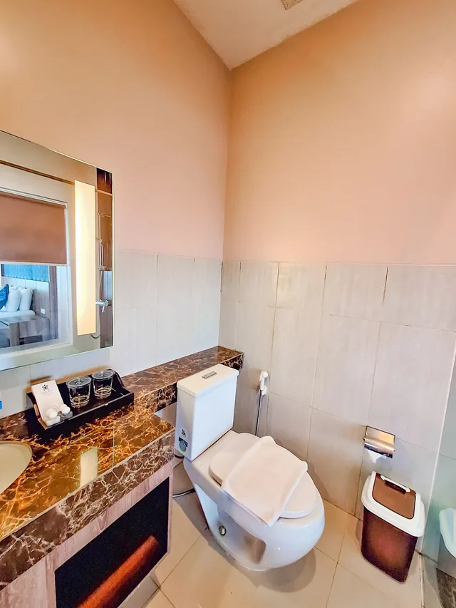 غرفة بريميوم بسريرين منفصلين، Sekuro Village Beach Resort Jepara 2/2