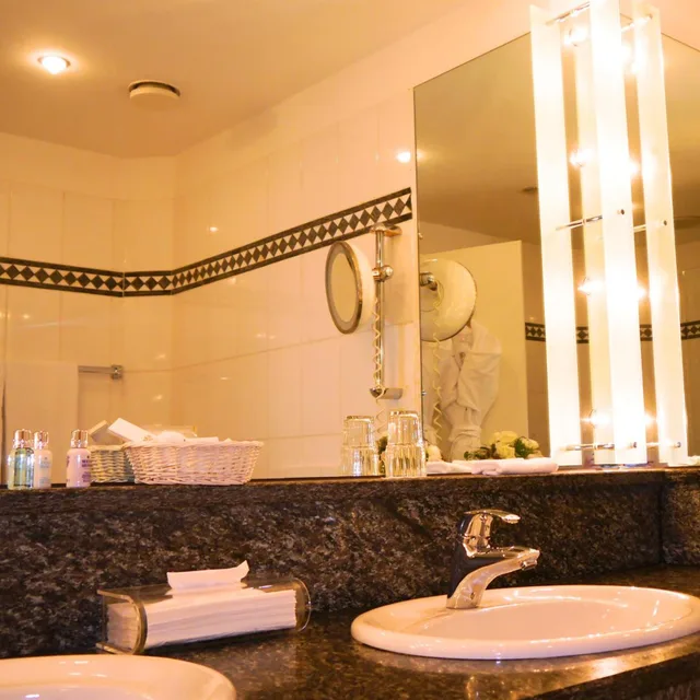 Room, Double or Twin Bed, Villa Hammerschmiede Hotel 10/10