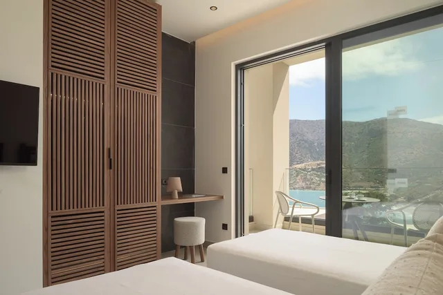 جناح بريميوم بسريرين منفصلين بغرفتي نوم، Fodele Beach and Water Park Holiday Resort 2/3