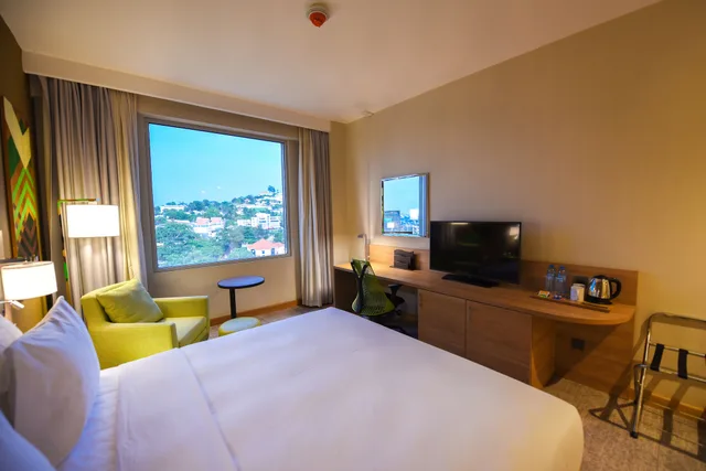 غرفة متصلة عائلية بسرير كوين، Hilton Garden Inn Kampala Kira Road 1/3