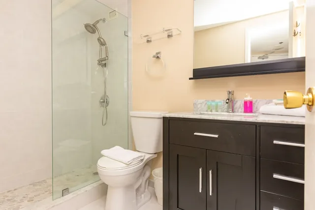 City, Quadruple, Double Bed, Sofa، Girasole Apartments 10/10