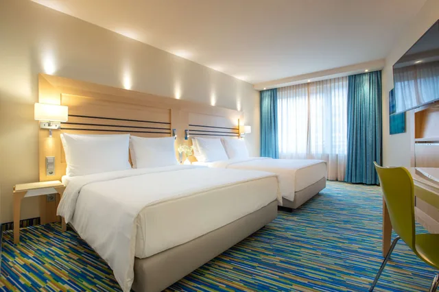غرفة عائلية بسرير كينج، Radisson Blu Hotel, Hamburg Airport 3/7