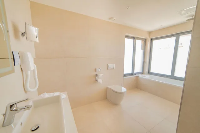 جناح عائلي ديلوكس بإطلالة على الحديقة، Maritim Antonine Hotel and Spa Malta 10/10
