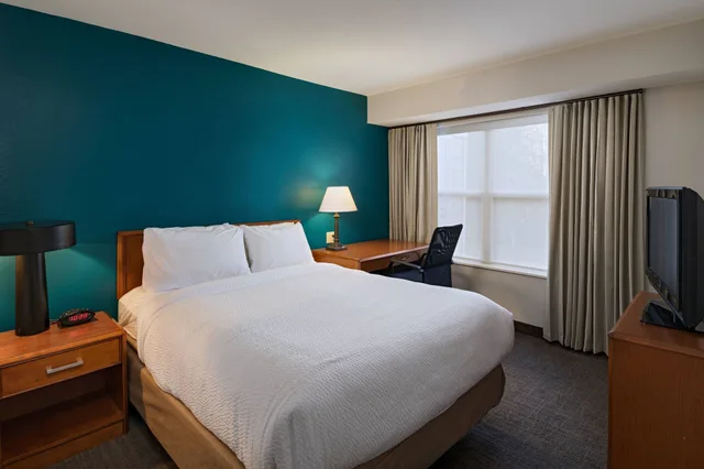 استوديو بسرير كينج مع أريكة، Residence Inn Shreveport Airport 1/4