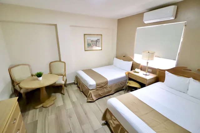 غرفة قياسية بسريرين مزدوجين، Hotel Madero Express 2/3