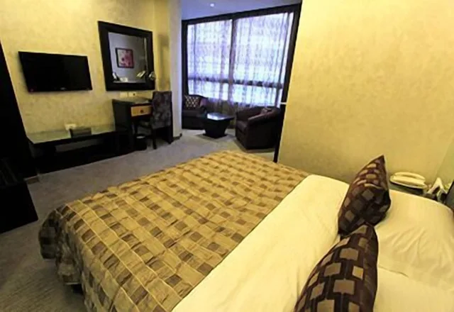 غرفة ديلوكس، Elite Hotel & Spa Beirut 3/3