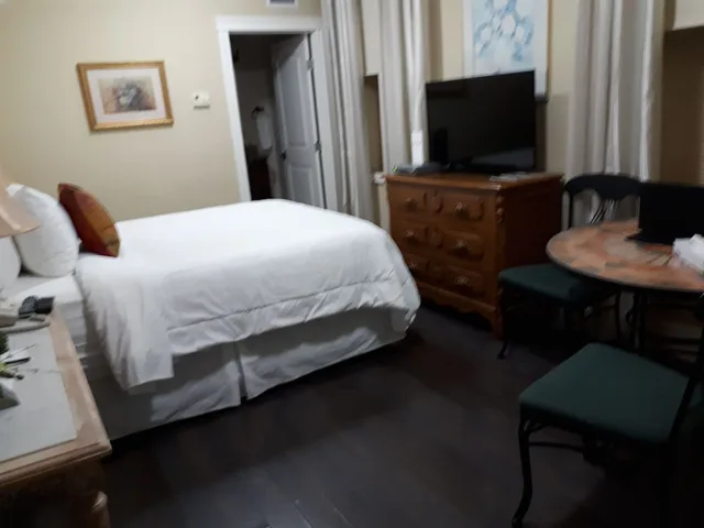 غرفة اقتصادية، Grant Hall Hotel 3/4