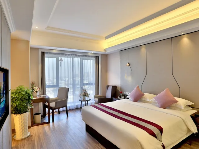 غرفة ديلوكس بسرير كينج، Mercure Hangzhou Linping 1/7