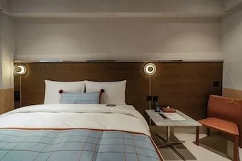 غرفة إليت بسرير كوين بإطلالة على المدينة، Oriental Hotel 1/1