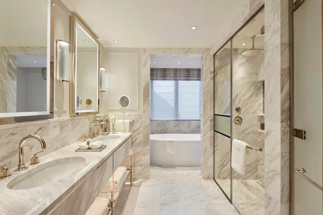 جناح جونيور بإطلالة على المدينة، Jumeirah Carlton Tower London 3/4
