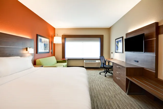 جناح استوديو بسرير كينج مع أريكة، HOLIDAY INN EXPRESS EVANSVILLE 3/5