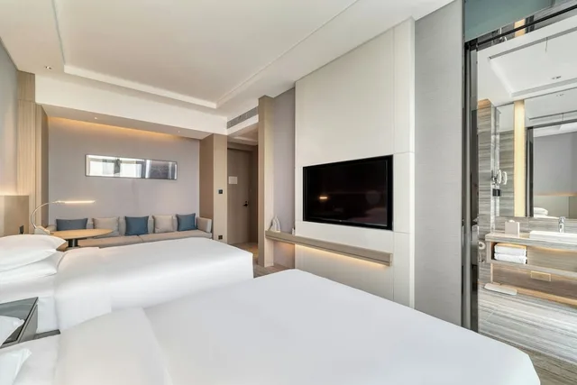 غرفة تنفيذية بسريرين مزدوجين، Courtyard By Marriott Hangzhou Xihu 2/6