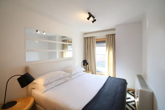 شقة بإطلالة على النهر بغرفتي نوم، Panoramic Living 5/9