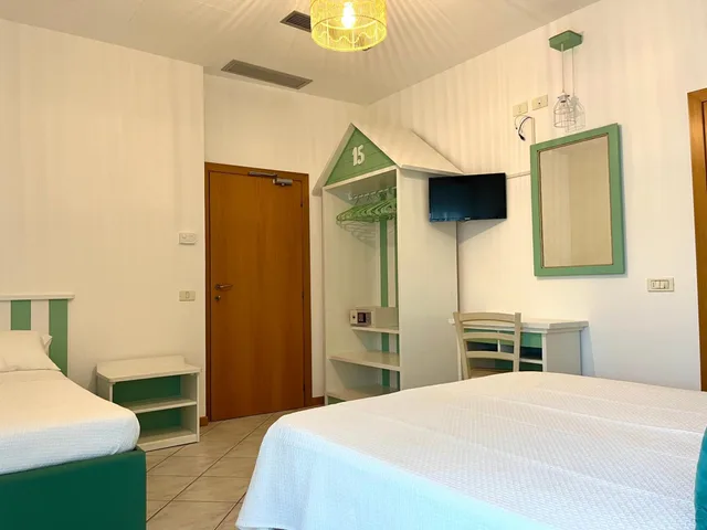 غرفة سوبيريور ثلاثية، Hotel Acquario 1/10