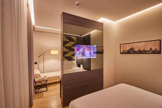 جناح جونيور ديلوكس مع أريكة، Ih Hotels Milano Ambasciatori 3/5