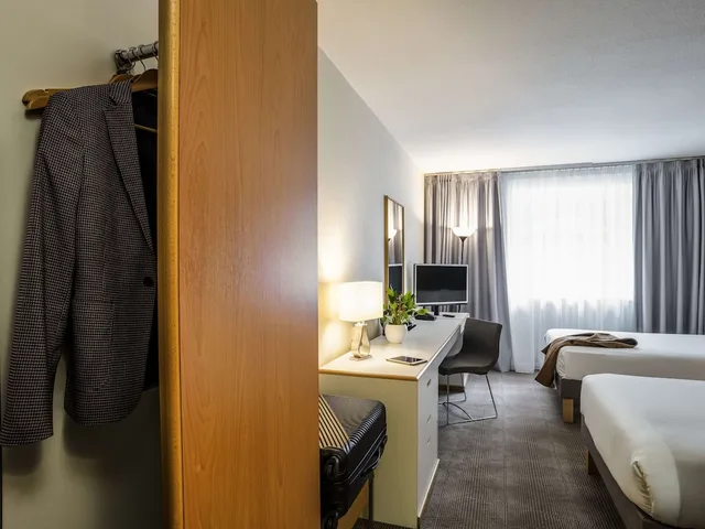 غرفة كلاسيكية عائلية بسرير مزدوج مع أريكة، Novotel Glasgow Centre 4/10