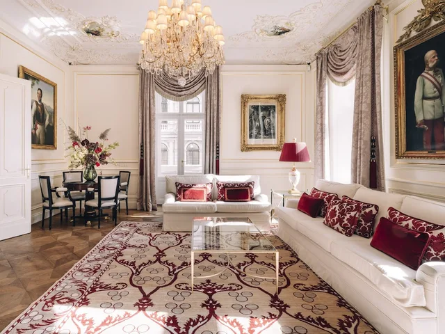 Wiener Philharmoniker, Suite, 2 King Beds، Hotel Sacher Wien 3/4