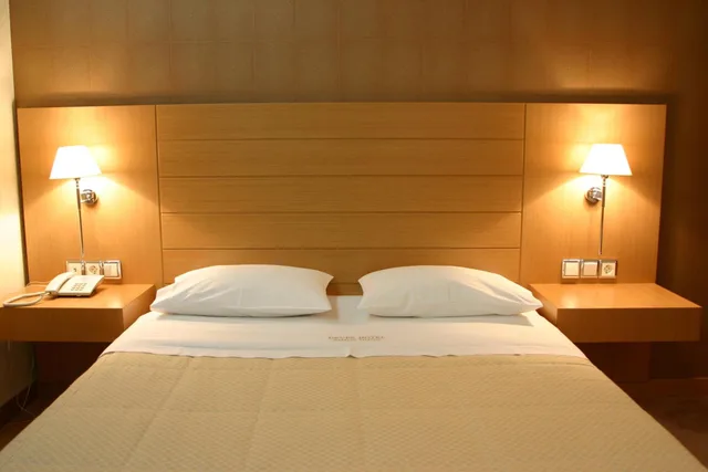 غرفة سوبيريور بسرير مزدوج، Deves Hotel 2/3