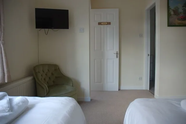 بنغل عائلي بسرير مزدوج وسريرين منفصلين، Lubnaig Guest House 2/10