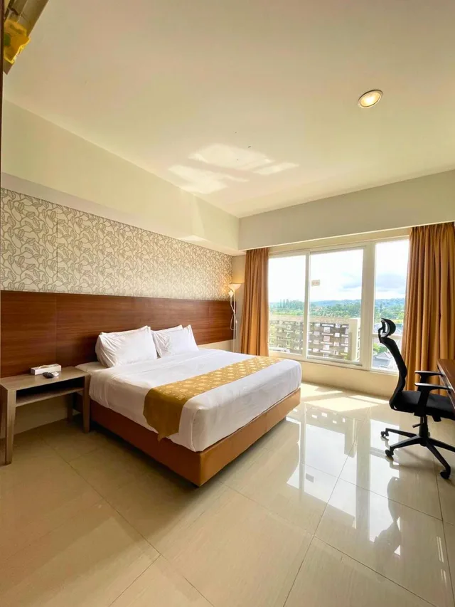 غرفة ديلوكس بسرير مزدوج، Green Forest Bogor 1/1