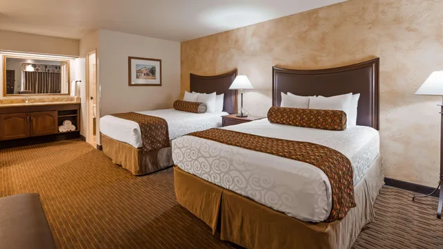 جناح لذوي الإعاقة، Best Western Casa Grande Inn 1/5