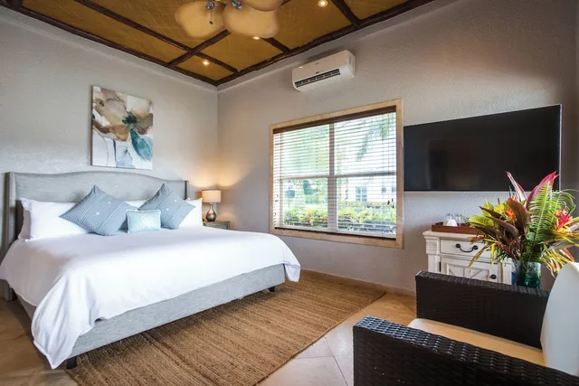 جناح بسرير كينج وسرير كوين بإطلالة على البحر بغرفتي نوم، The Placencia 1/3