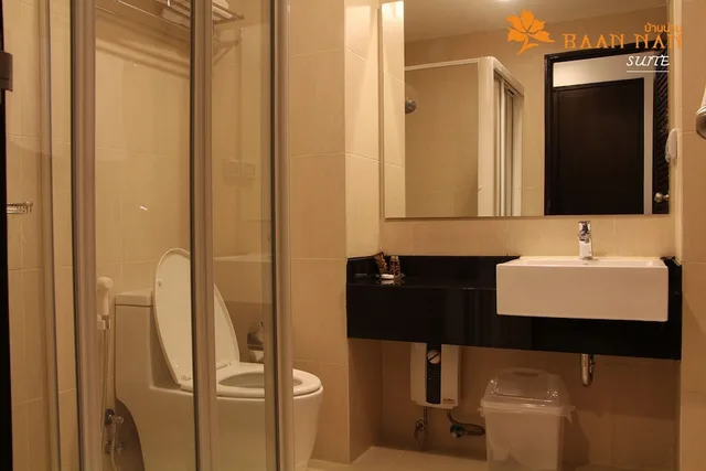 غرفة قياسية بسرير مزدوج بإطلالة على الحديقة، Baan Nan Hotel 2/2