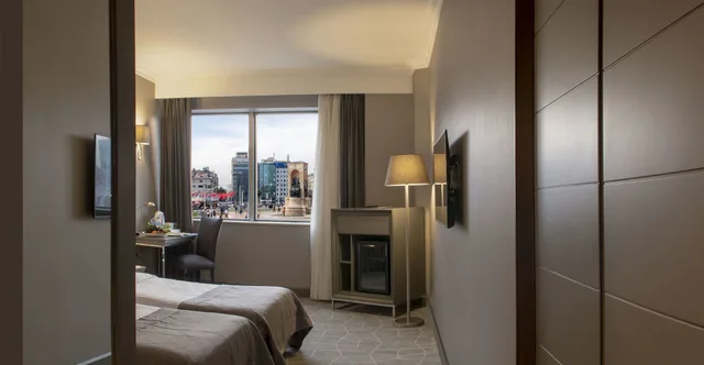 Citylife, Superior, Queen Bed, Sofa، Taksim Square Hotel 4/5