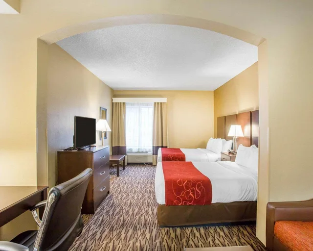 جناح، Comfort Suites Lebanon 4/4