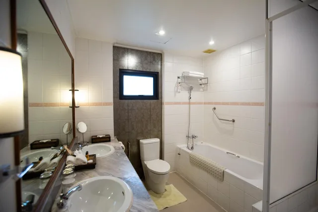 جناح بغرفة نوم واحدة، The Tarntawan Hotel Surawong Bangkok 6/8