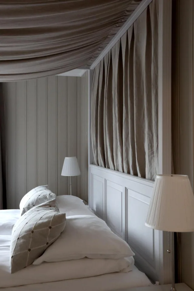 جناح، Sanner Hotell 4/4