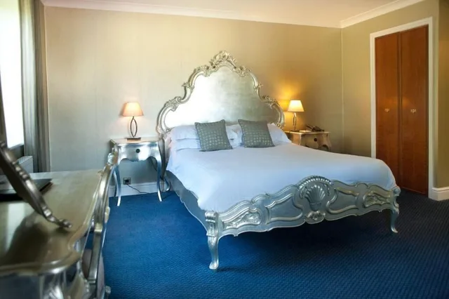 غرفة سوبيريور بسرير كينج، Woodbury Park Hotel and Golf Club 1/2