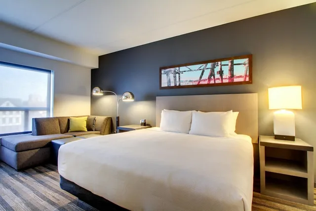 غرفة بسرير كينج لذوي الإعاقة، Hyatt House Chicago/Evanston 1/4