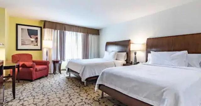غرفة بسريرين كوين لذوي الإعاقة، Hilton Garden Inn Oxnard Camarillo 1/3