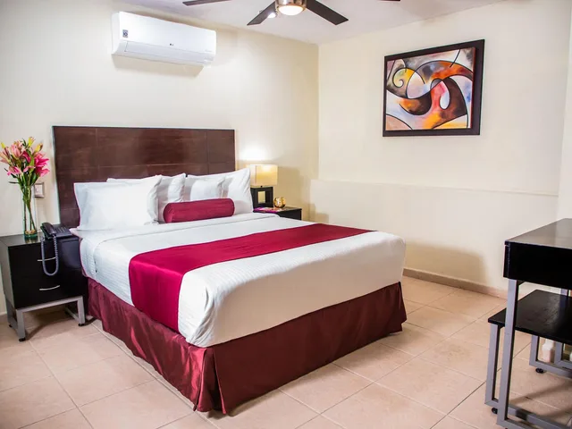 Room, Single, H177 Hotel 1/3