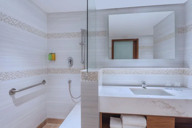 غرفة بريميوم بسرير كينج، Fairfield By Marriott Visakhapatnam 8/8
