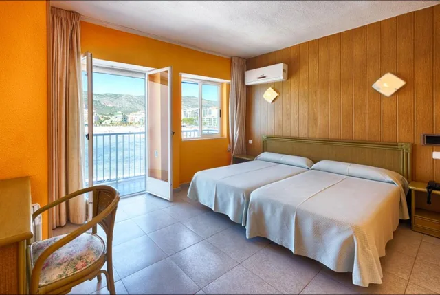 غرفة بسرير مزدوج أو سريرين منفصلين، Hotel Marina 3/10