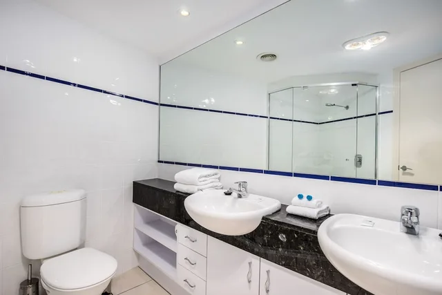 2 Bedrooms, Spa, Apartment, 2 Queen Beds, Water Front، Watermark Resort 3/4