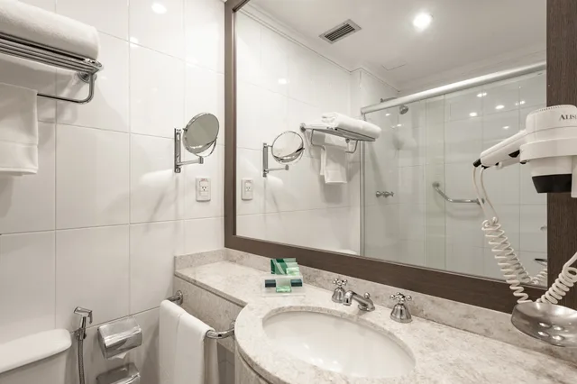Luxury, Twin Beds, Slaviero Hotel Guarulhos Aeroporto 2/3