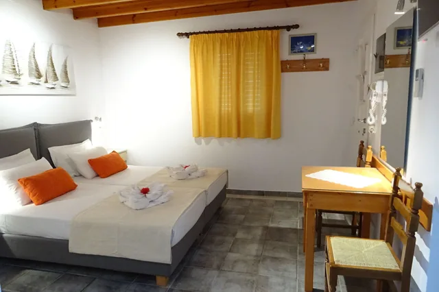 Lanai, Deluxe, Twin Beds, Mountain View، Kontaratos Studios & Apartments 3/5