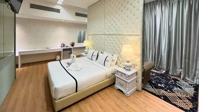 جناح رئاسي بسرير كينج، Top Holiday Hotel 2/3