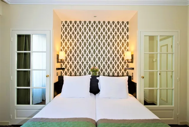 Classic, Twin Beds, Hotel Henri Iv Rive Gauche 1/6