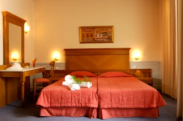 غرفة سوبيريور بسرير مزدوج أو سريرين منفصلين، Ideon 3/5