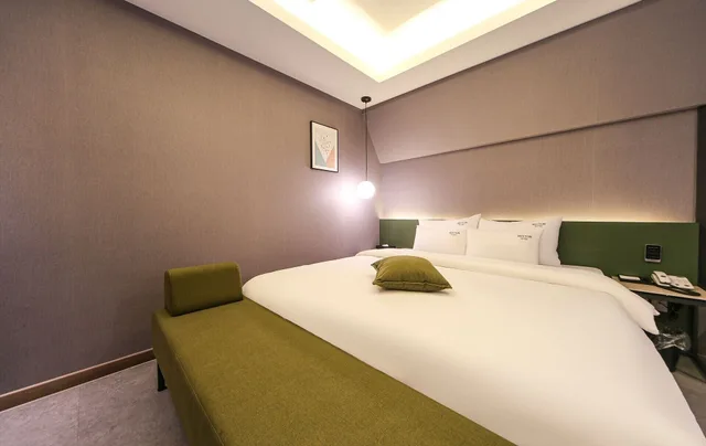 Vip, Double Bed، Special W Motel 2/10