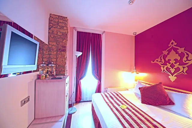 غرفة مفردة بسرير كوين، Adamar Hotel Special Category 6/10