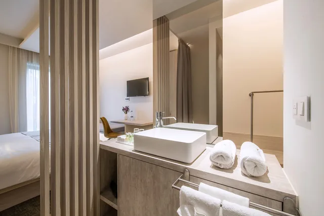 غرفة قياسية بسرير مزدوج بإطلالة على الحديقة، BEGIJNHOF HOTEL 4/4