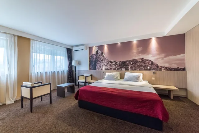 جناح ديلوكس بسرير كينج، CITY HOTEL MOSTAR 9/10
