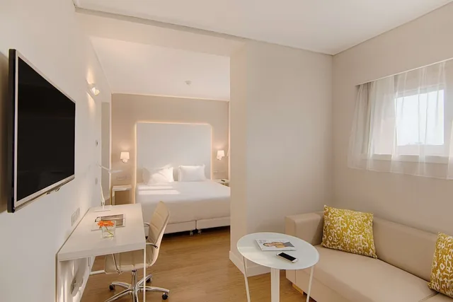 جناح بسرير مزدوج، NH Torino Centro 5/5
