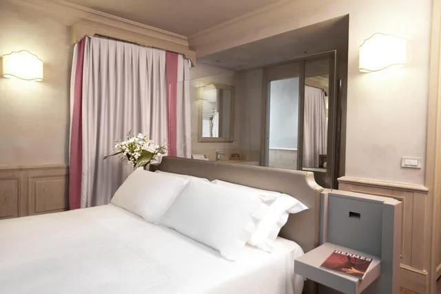 غرفة بريستيج بسرير مزدوج بإطلالة على البحر، Villa Lattanzi 10/10